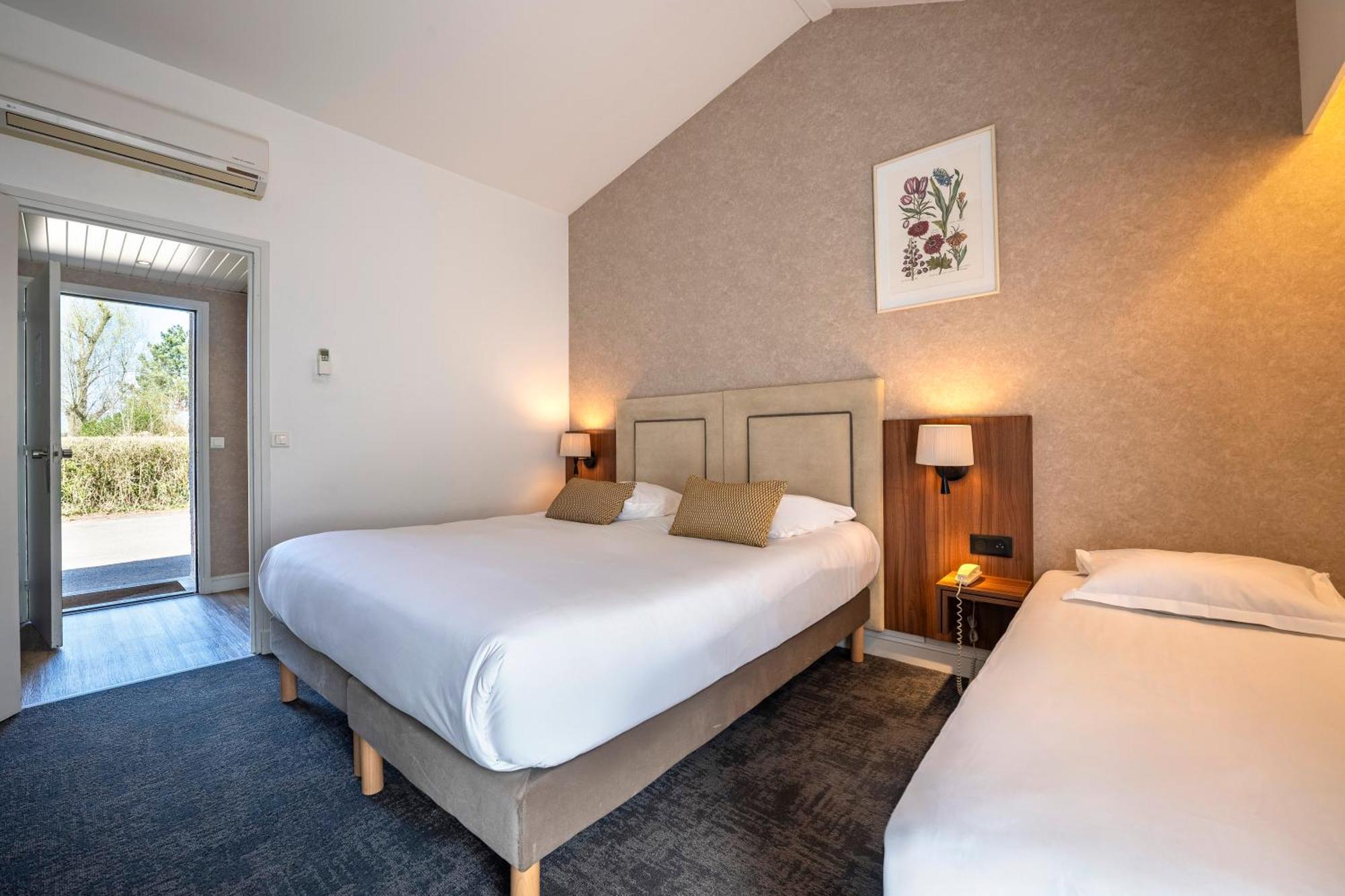 Le Relais Fleuri, Hotel Et Restaurant Logis - Avallon Sauvigny-le-Bois المظهر الخارجي الصورة