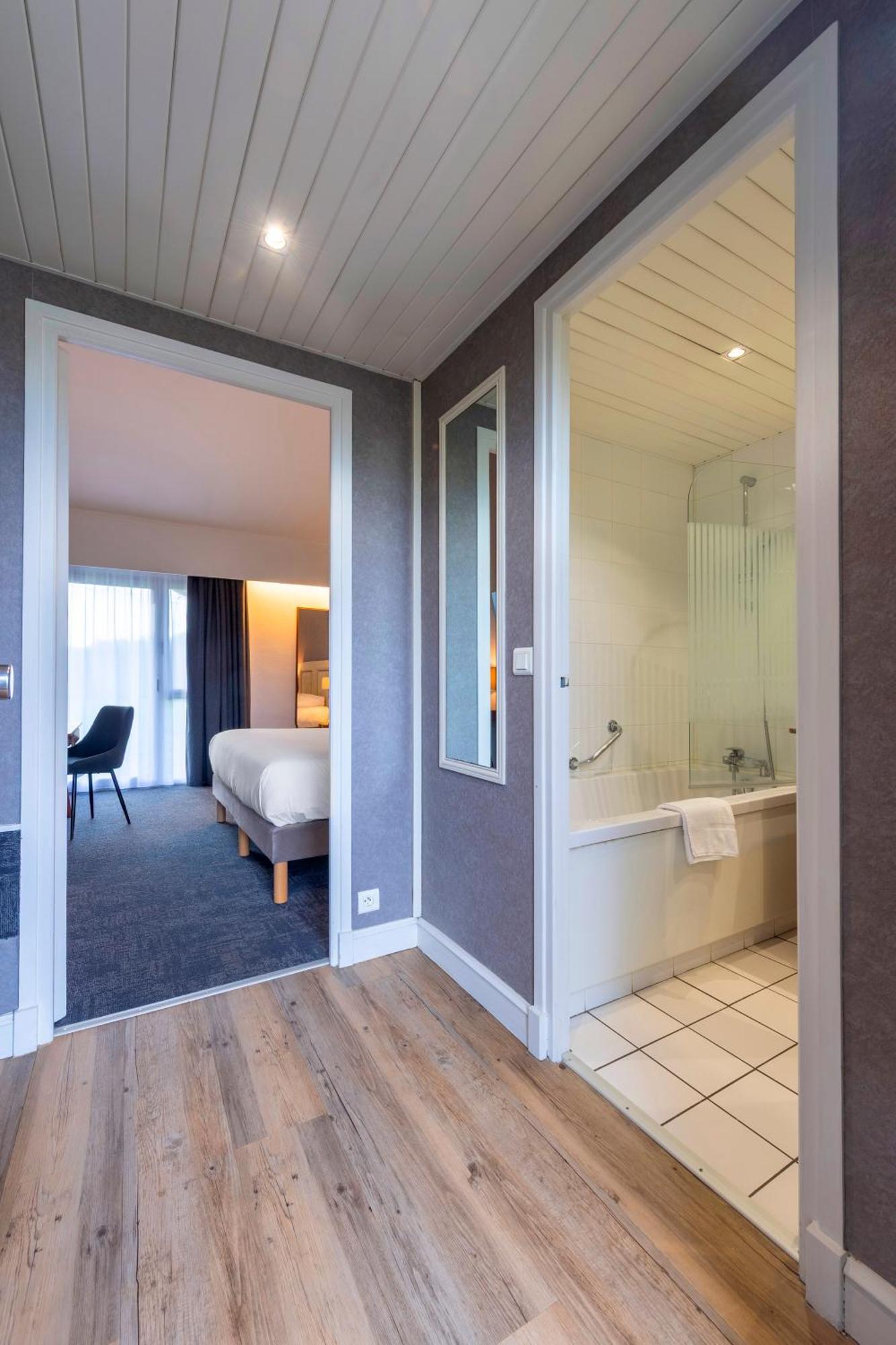 Le Relais Fleuri, Hotel Et Restaurant Logis - Avallon Sauvigny-le-Bois المظهر الخارجي الصورة